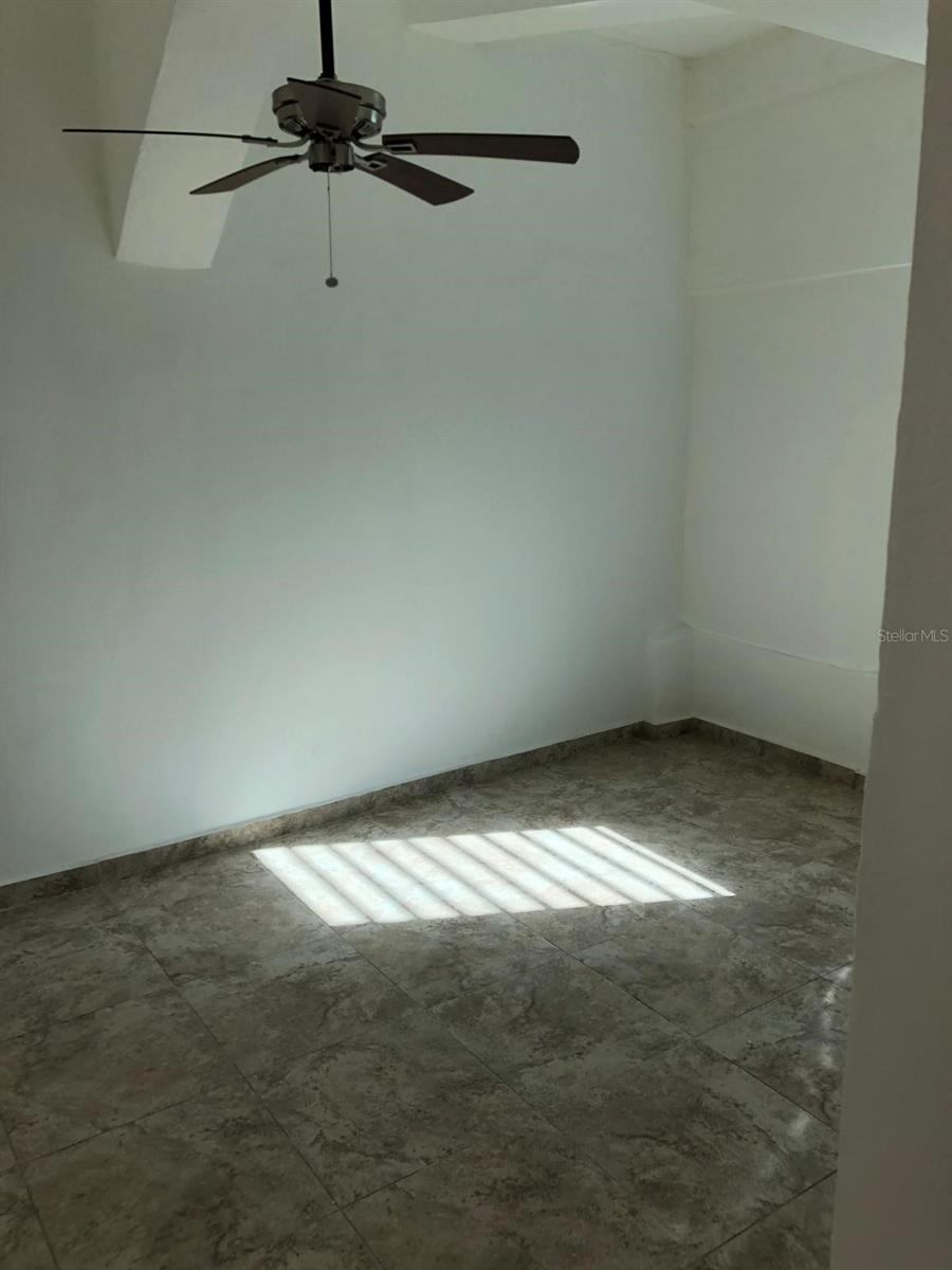 215 COLTON, SAN JUAN, PR — photo 28