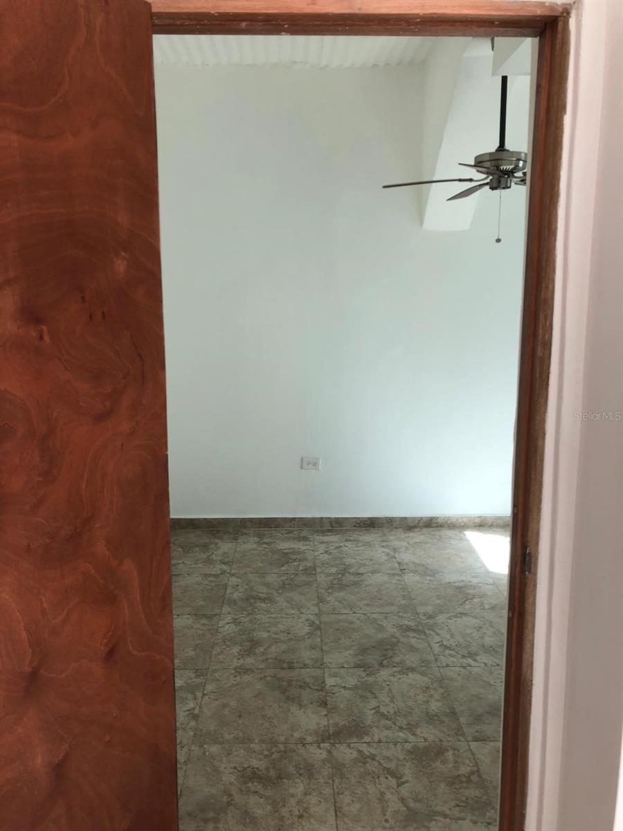 215 COLTON, SAN JUAN, PR — photo 31