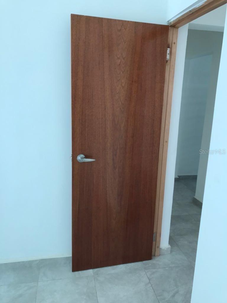 215 COLTON, SAN JUAN, PR — photo 39