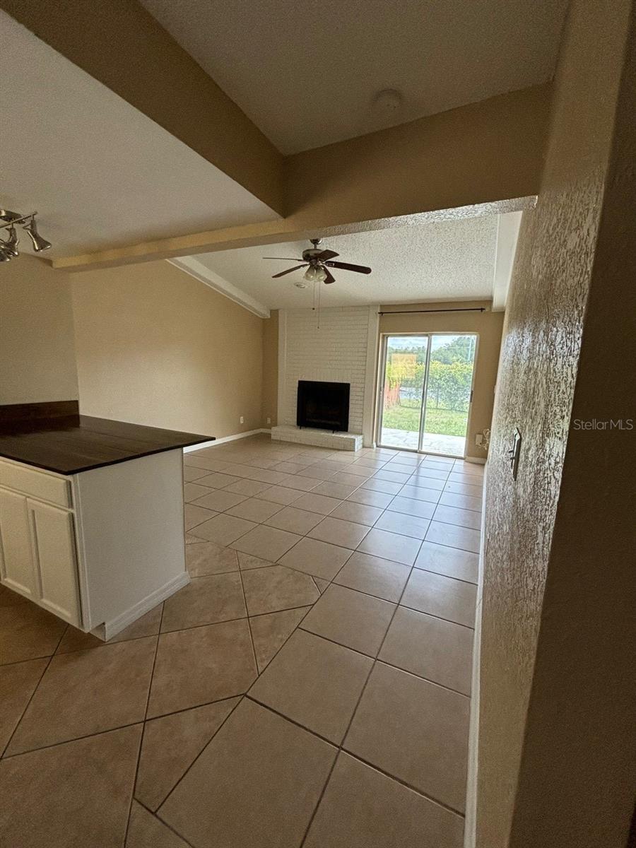 5109 LAWNTON CT, TAMPA, FL — photo 4