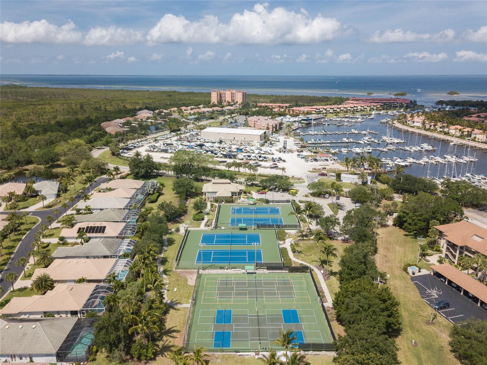 3336 SUNSET KEY CIR #D, PUNTA GORDA, FL — photo 54