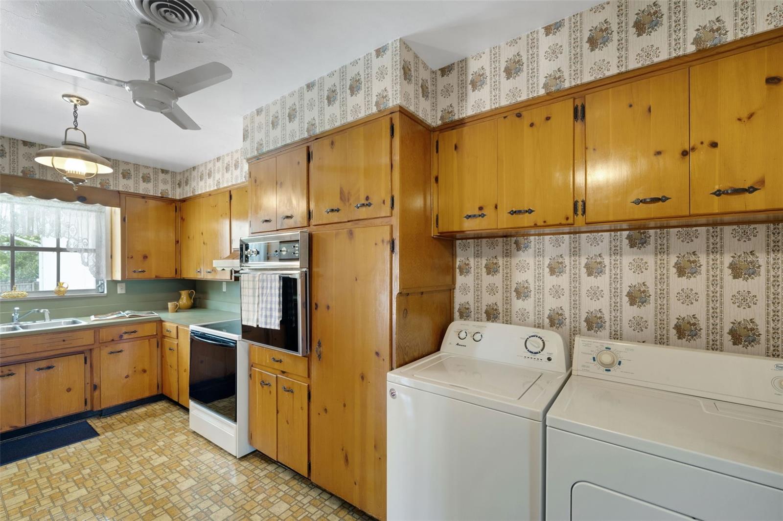 4200 CLEVELAND HEIGHTS BLVD, LAKELAND, FL — photo 11