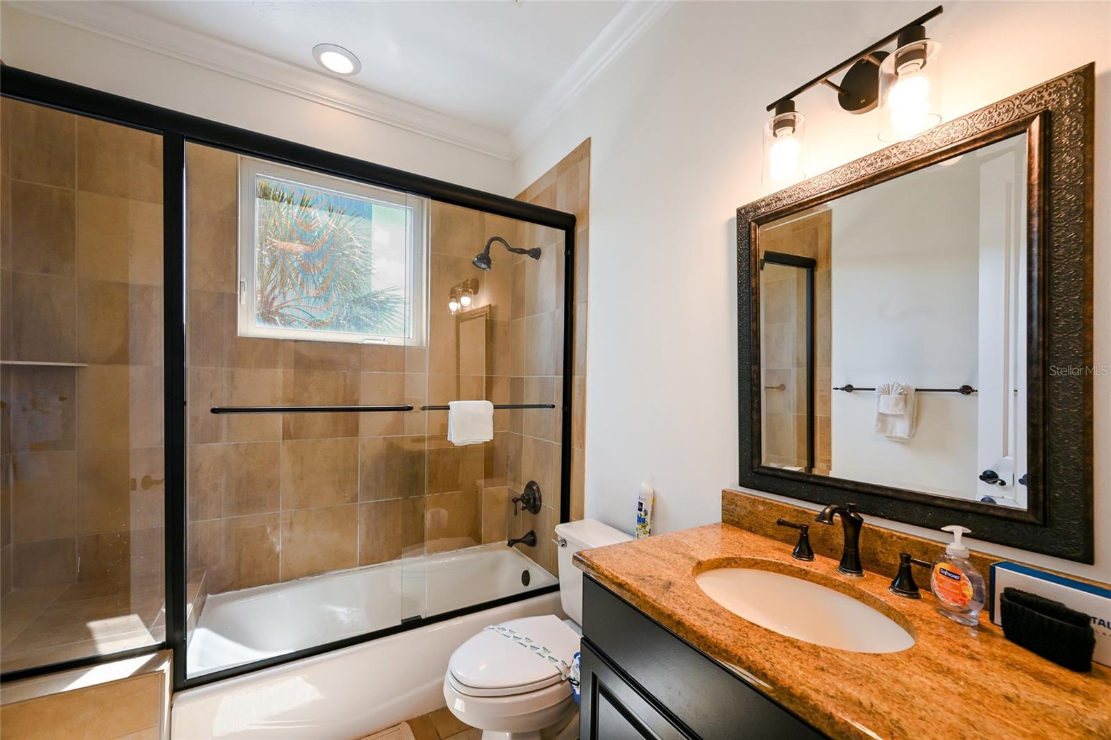 109 6TH ST N #A & B, BRADENTON BEACH, FL — photo 17
