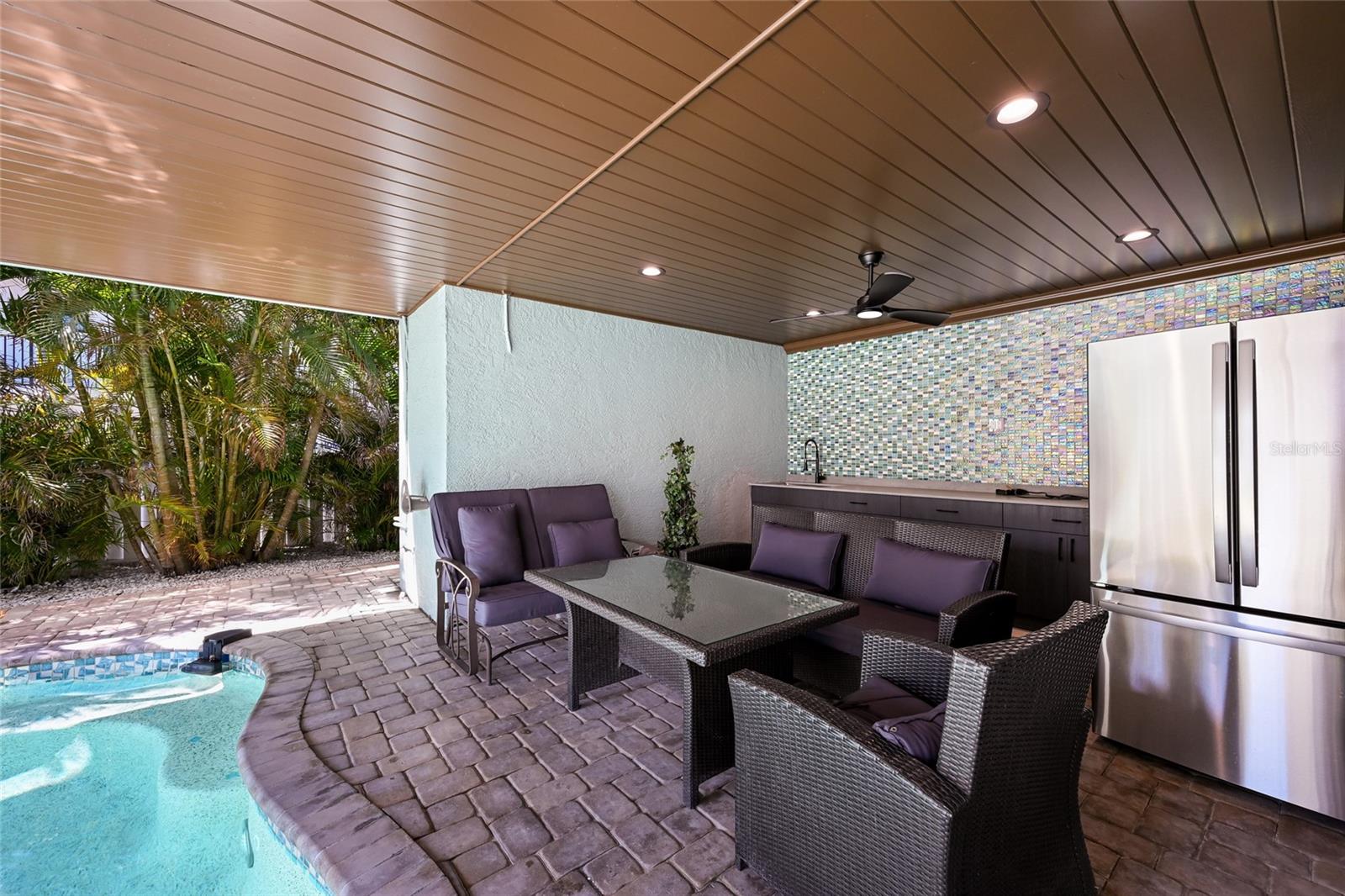 109 6TH ST N #A & B, BRADENTON BEACH, FL — photo 36