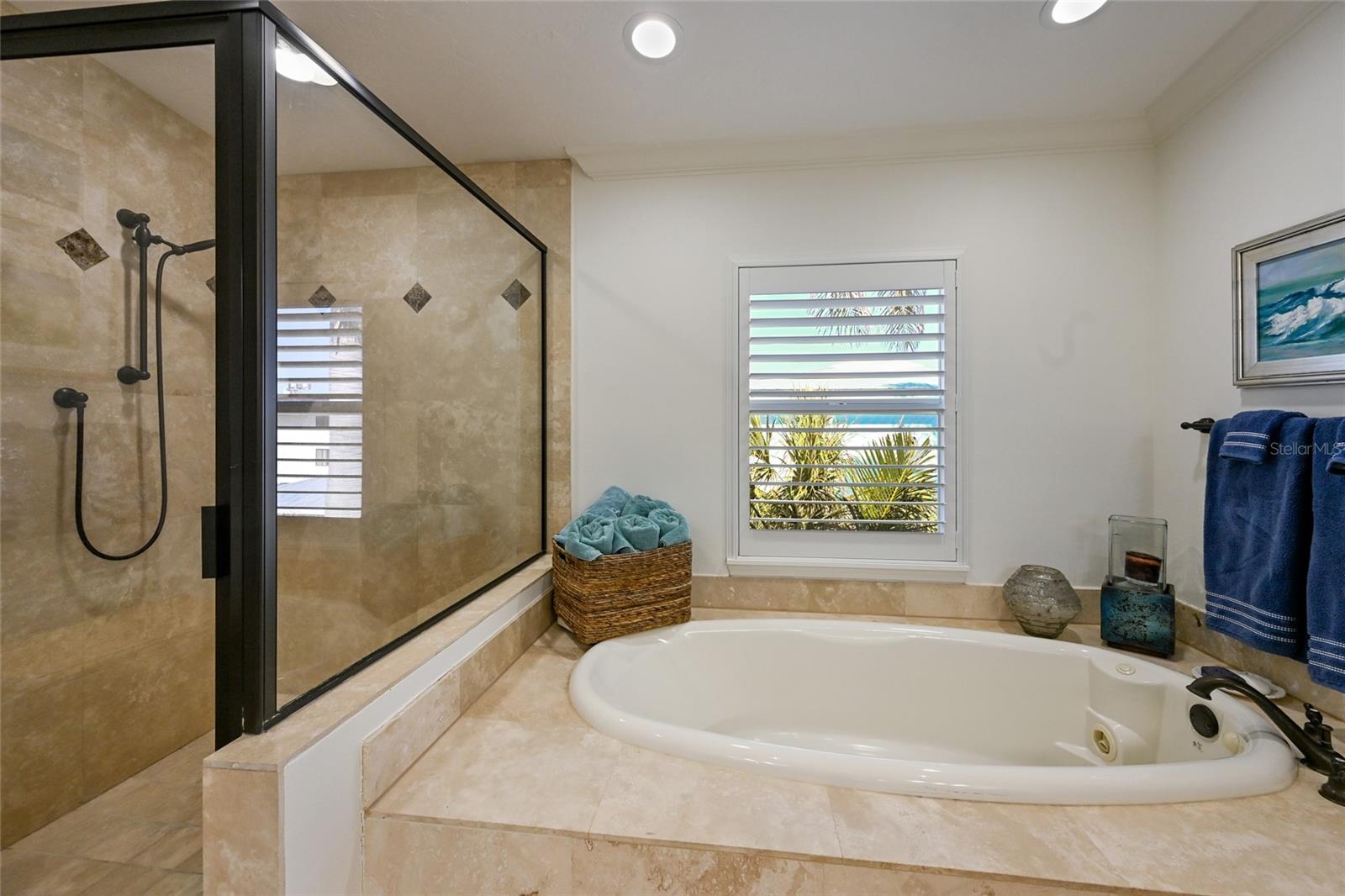 109 6TH ST N #A & B, BRADENTON BEACH, FL — photo 56