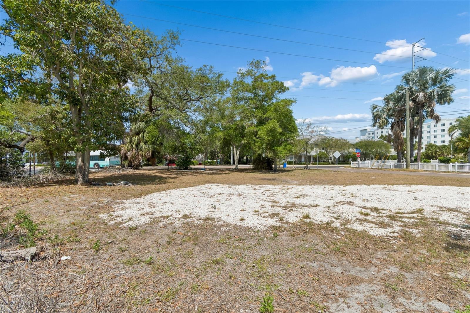 1107 BROWNELL ST, CLEARWATER, FL — photo 21