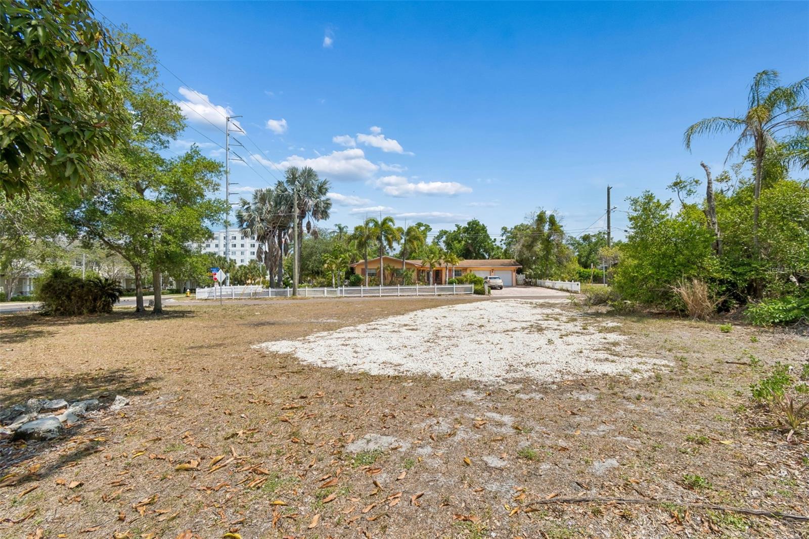 1107 BROWNELL ST, CLEARWATER, FL — photo 23
