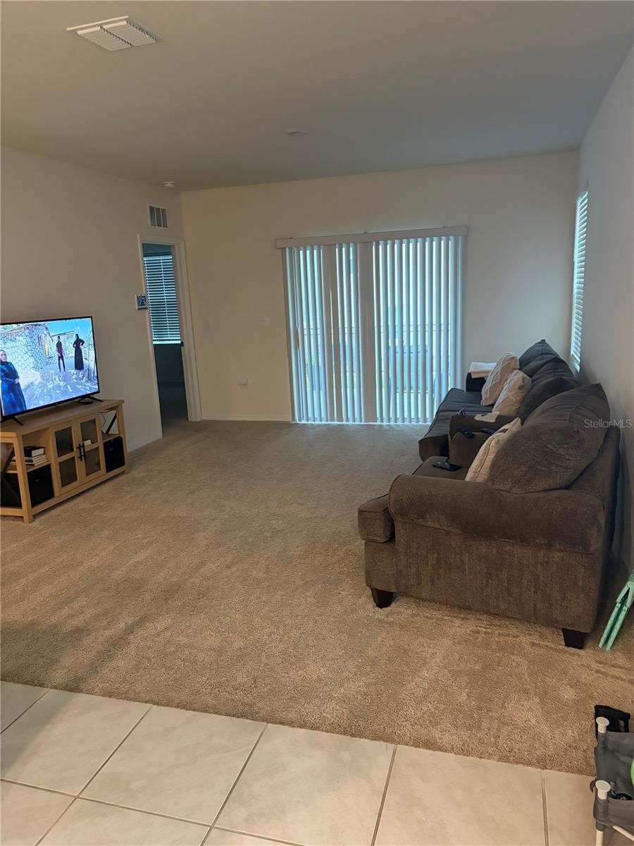 1360 BERRY LN, DAVENPORT, FL — photo 4