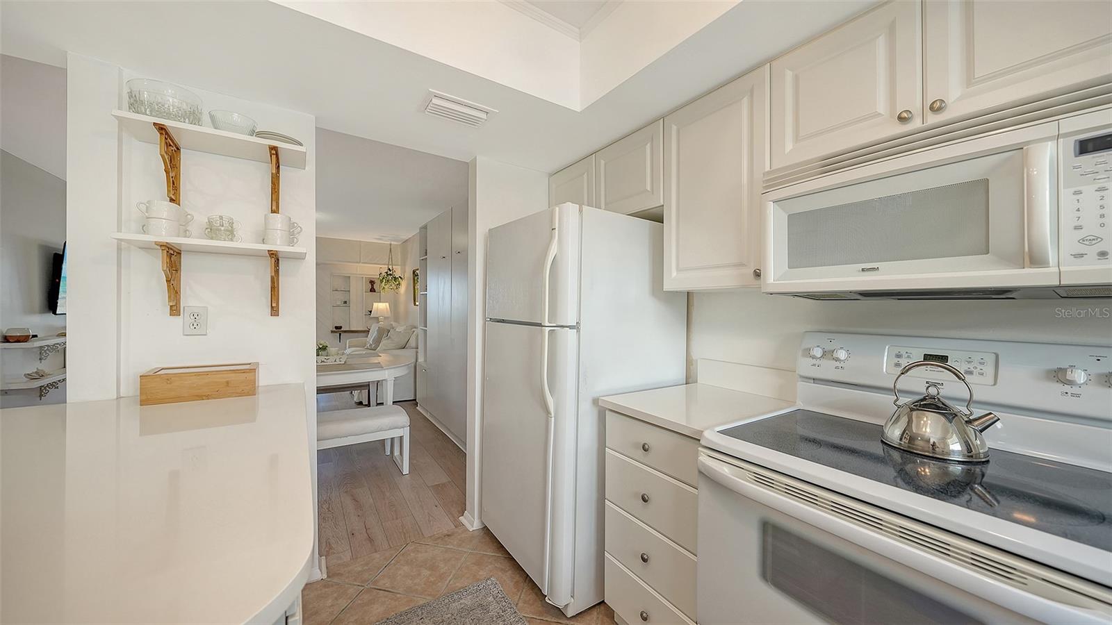9200 MIDNIGHT PASS RD #25, SARASOTA, FL — photo 19