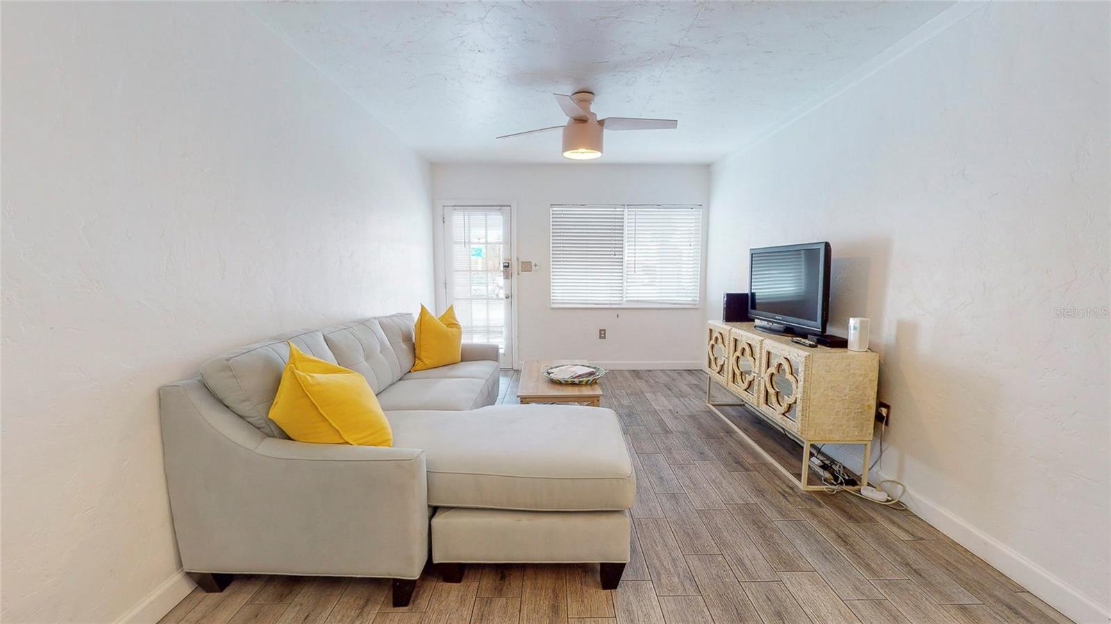 10200 GULF BLVD, TREASURE ISLAND, FL — photo 9