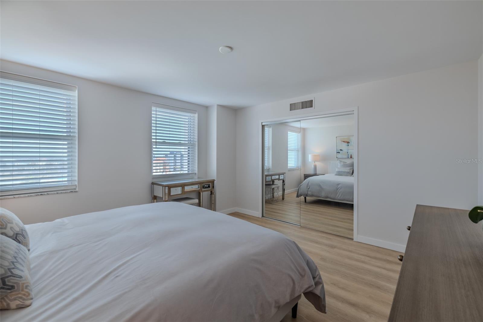 10355 PARADISE BLVD #511, TREASURE ISLAND, FL — photo 22