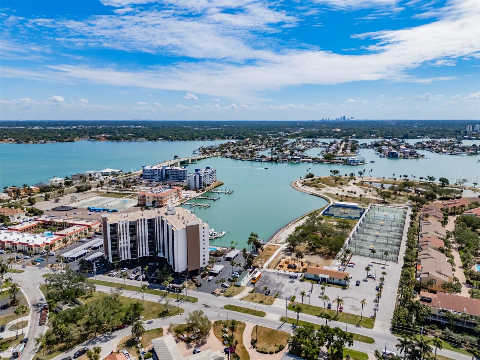 10355 PARADISE BLVD #511, TREASURE ISLAND, FL — photo 37