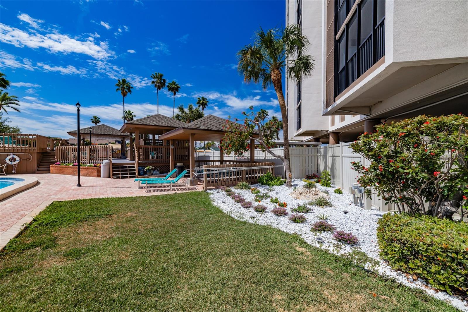 10355 PARADISE BLVD #511, TREASURE ISLAND, FL — photo 51