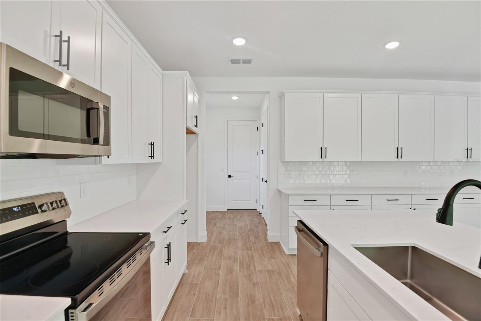 1034 CLOUD RIDGE CT, MOUNT DORA, FL — photo 22