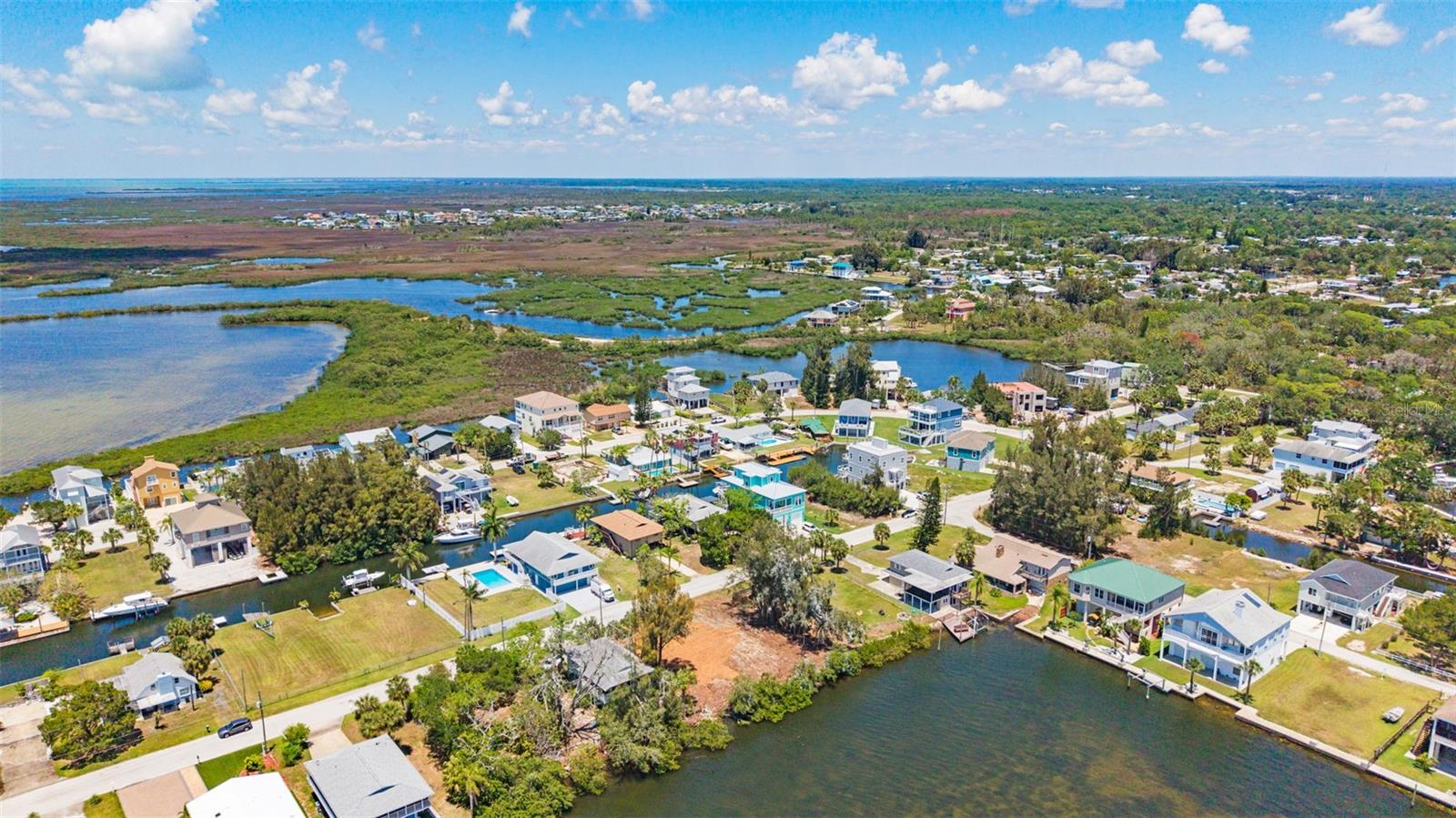 6646 SEAVIEW BLVD, HUDSON, FL — photo 15