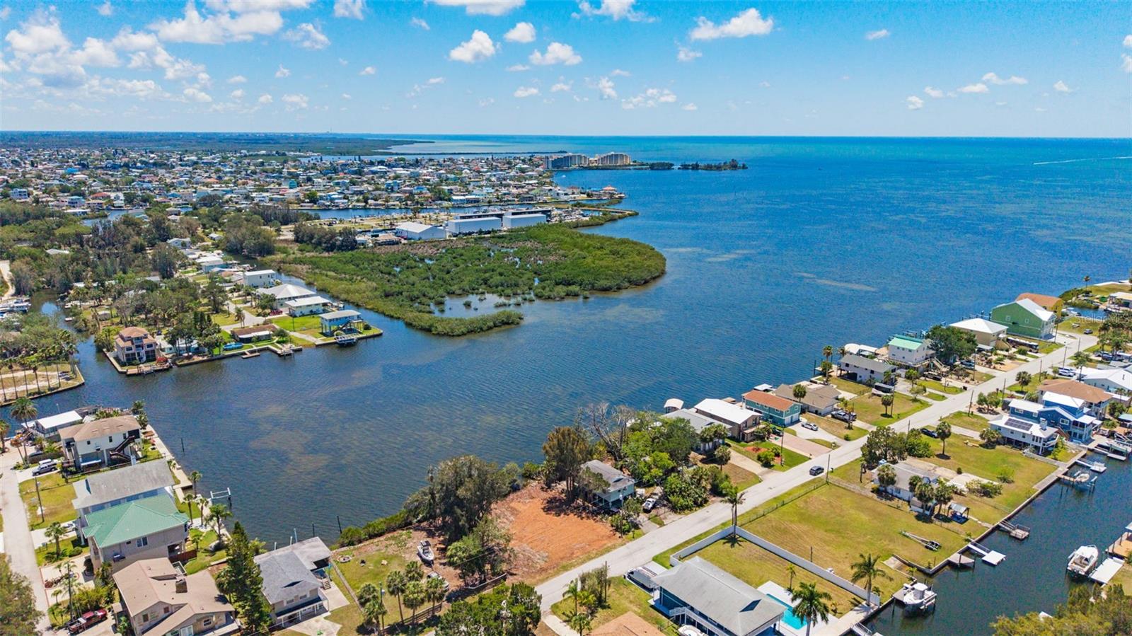 6646 SEAVIEW BLVD, HUDSON, FL — photo 16