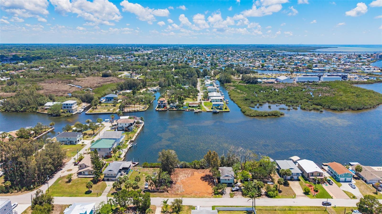 6646 SEAVIEW BLVD, HUDSON, FL — photo 17