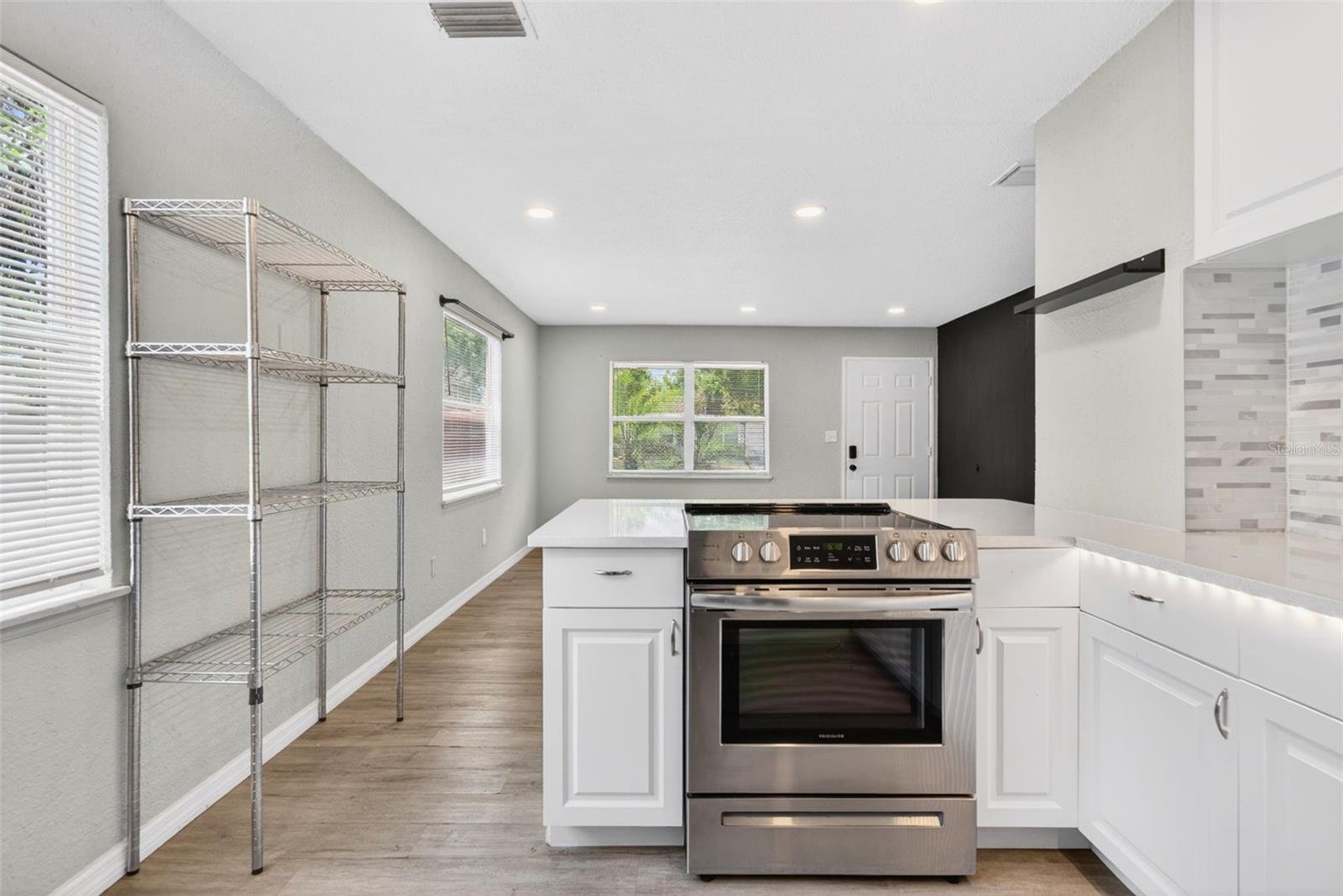 4616 9TH AVE S, ST PETERSBURG, FL — photo 18