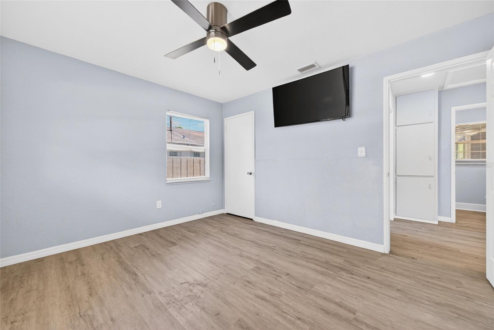 4616 9TH AVE S, ST PETERSBURG, FL — photo 31