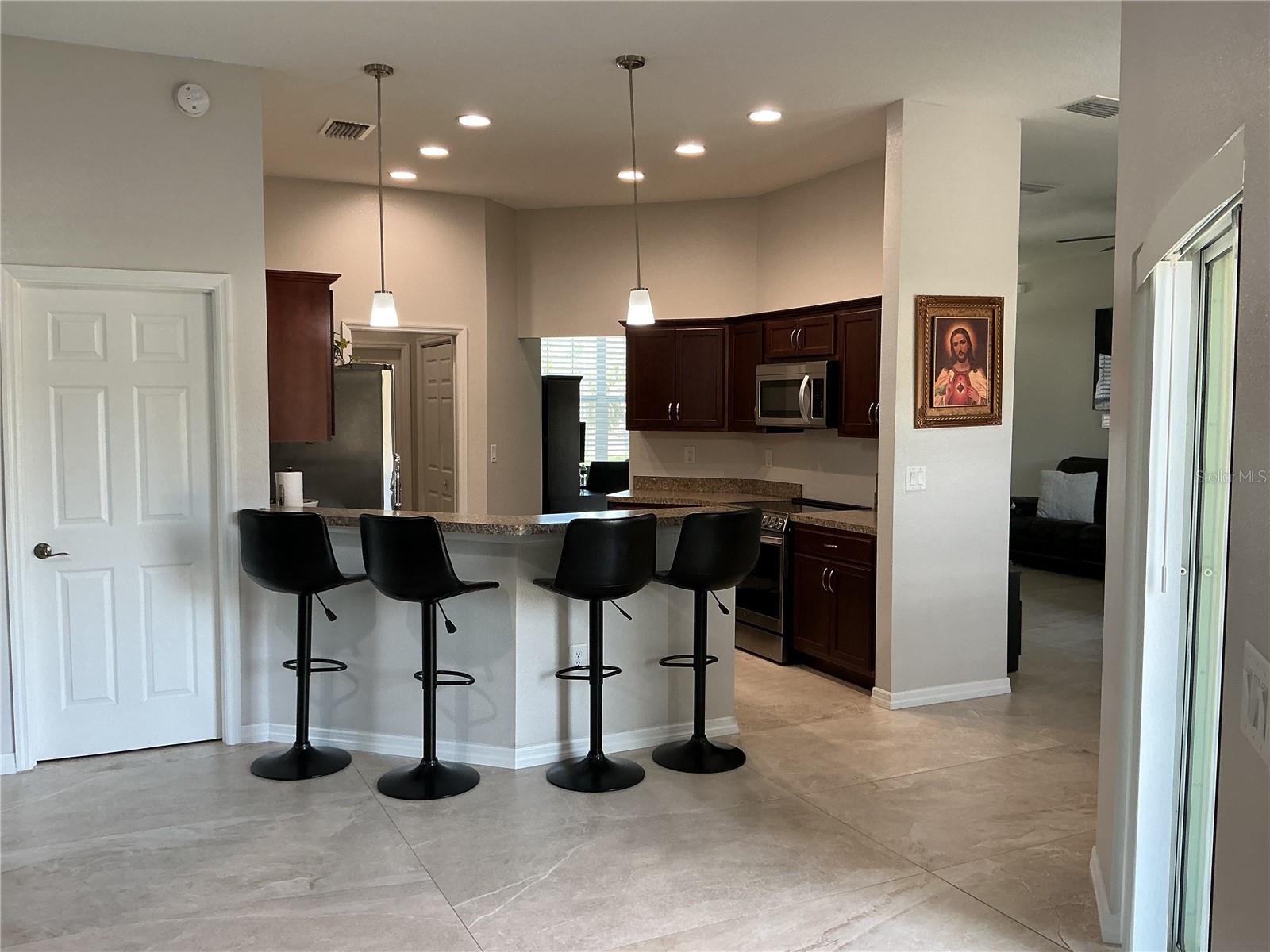13262 CROWELL RD, BROOKSVILLE, FL — photo 9