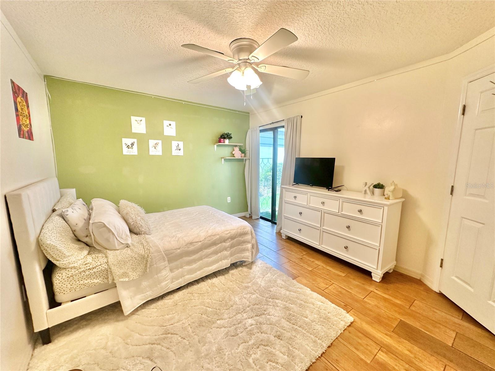 631 SAND LAKE CT, MOUNT DORA, FL — photo 26