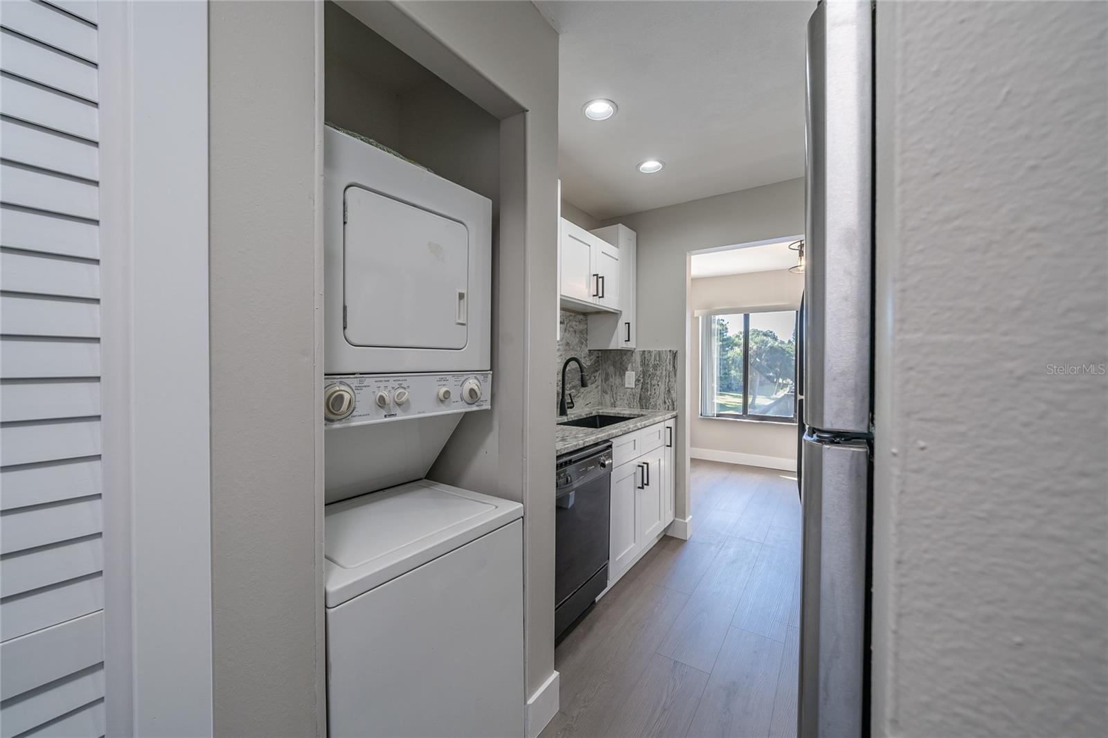 372 MOORINGS COVE DR #372, TARPON SPRINGS, FL — photo 26
