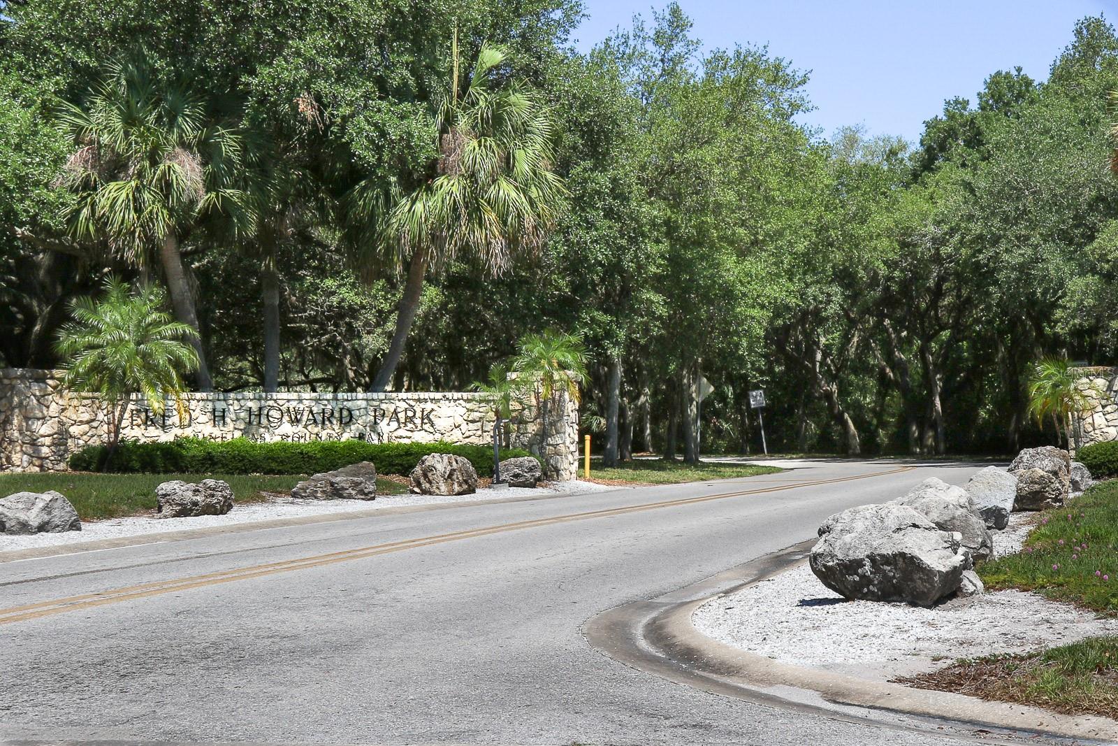 372 MOORINGS COVE DR #372, TARPON SPRINGS, FL — photo 43