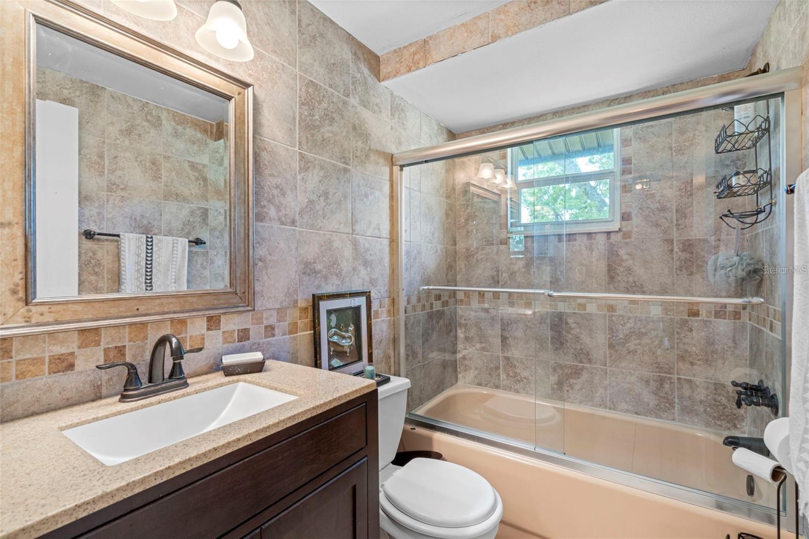 16513 SILVERHILL DR, TAMPA, FL — photo 18