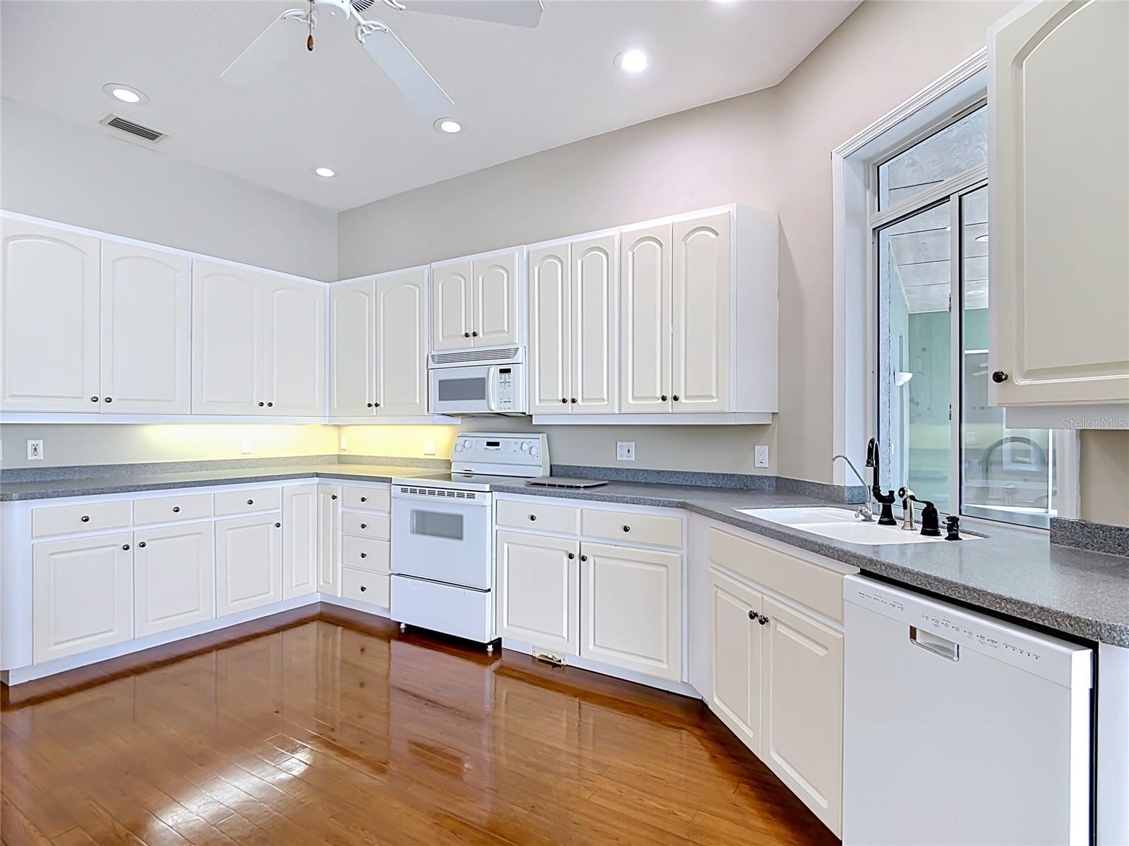 134 BAYBERRY DR, POLK CITY, FL — photo 21