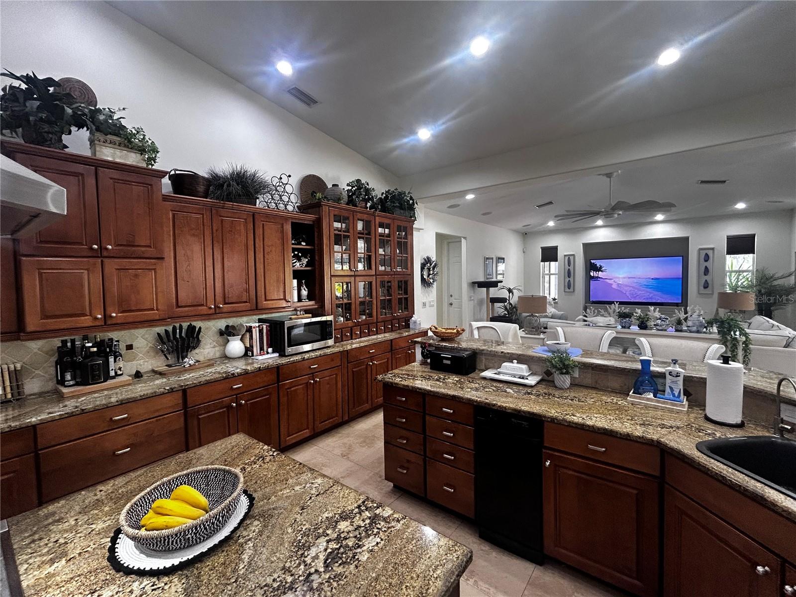 9150 DEER CT, VENICE, FL — photo 14