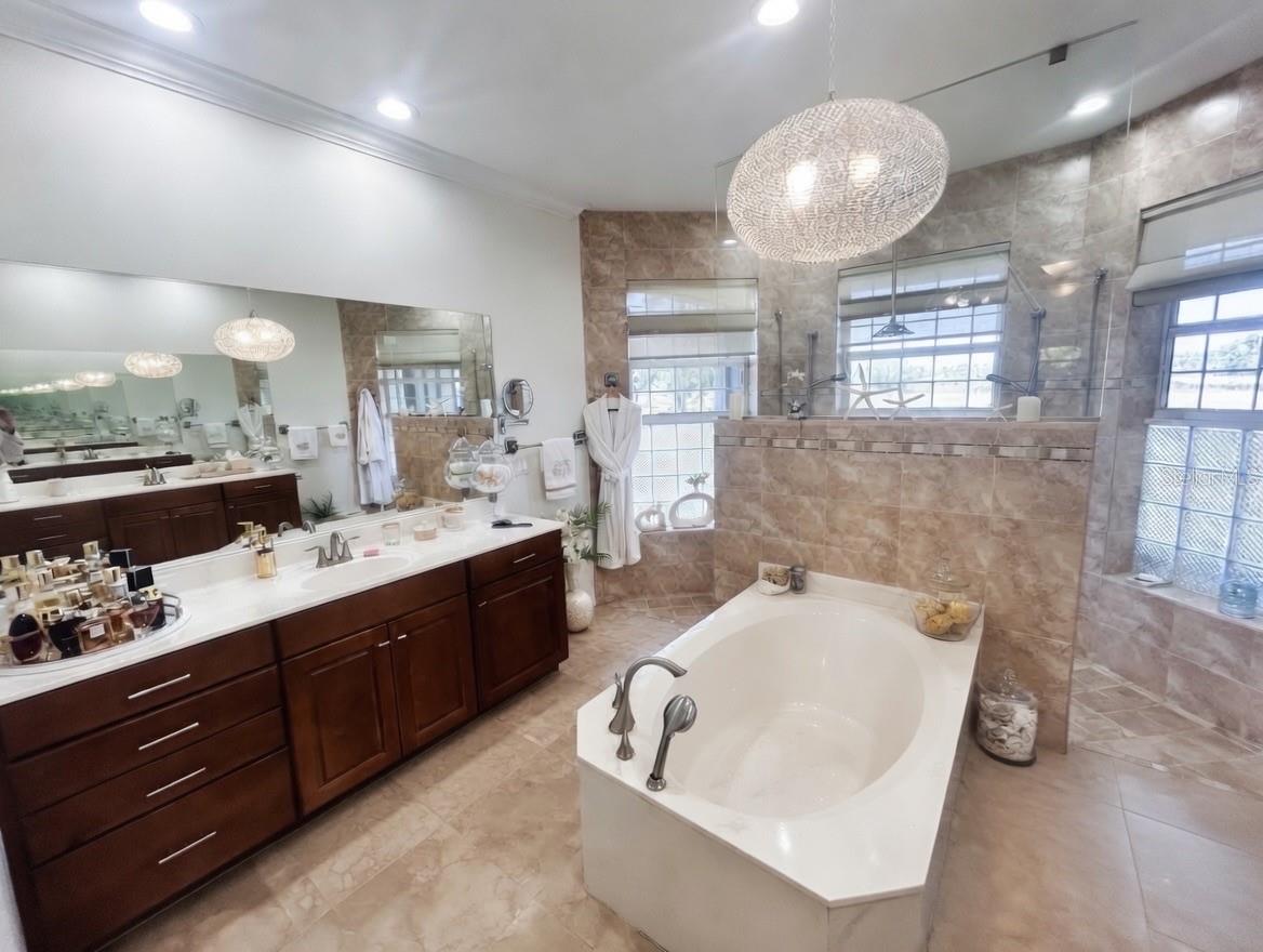 9150 DEER CT, VENICE, FL — photo 24