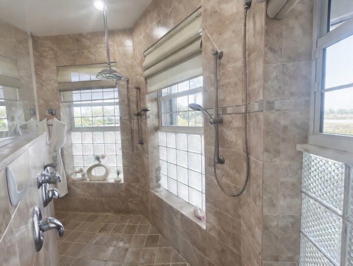 9150 DEER CT, VENICE, FL — photo 26