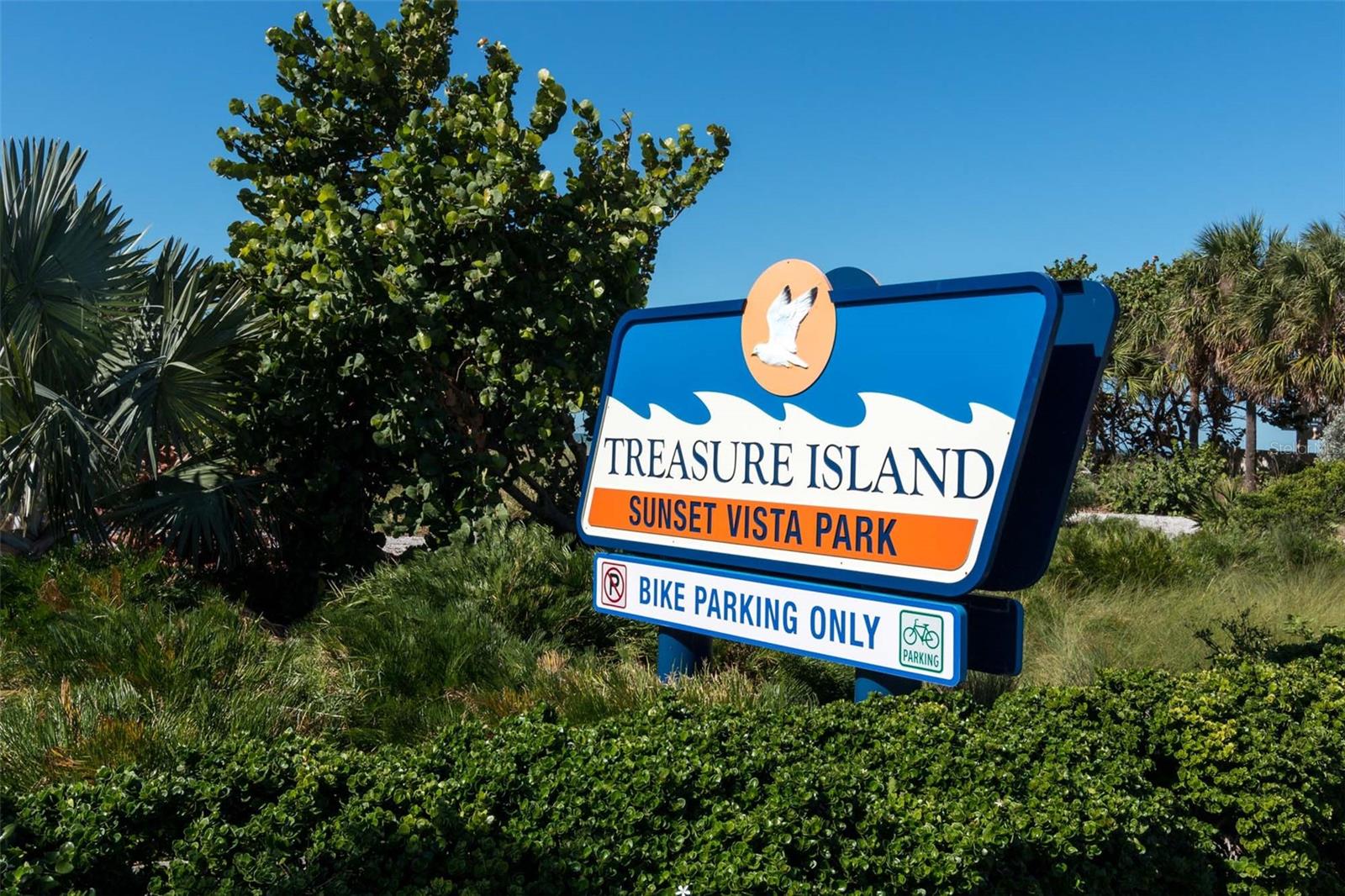 9755 HARRELL AVE #102, TREASURE ISLAND, FL — photo 2