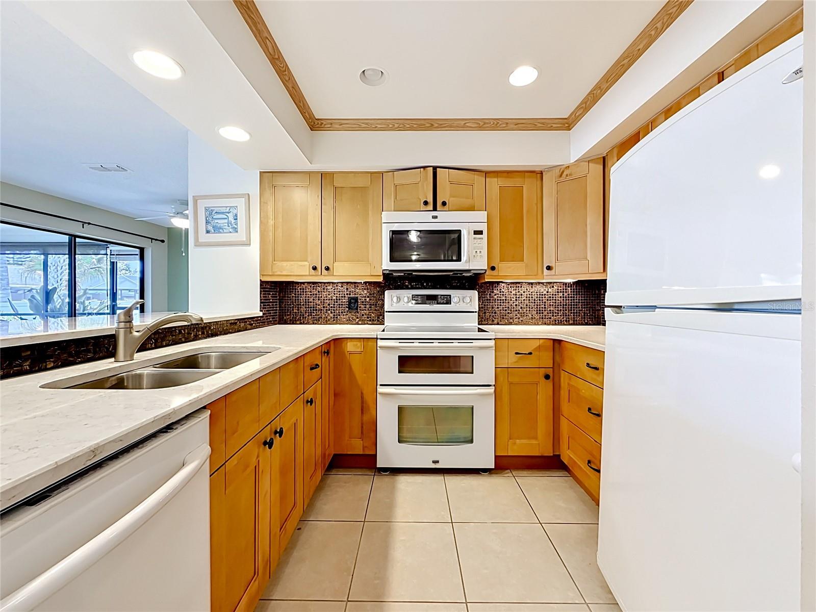 2733 COUNTRYSIDE BLVD #105, CLEARWATER, FL — photo 10