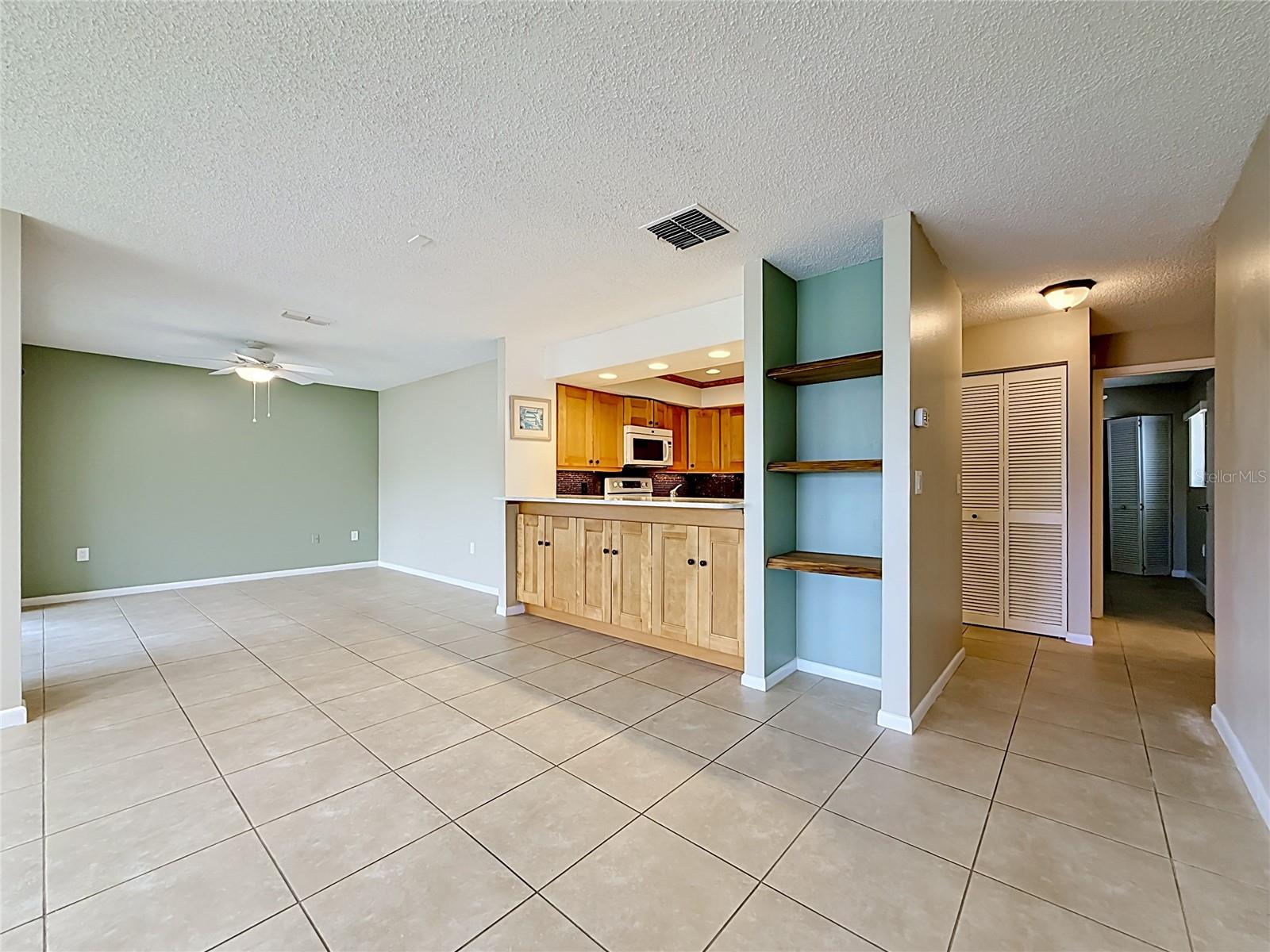 2733 COUNTRYSIDE BLVD #105, CLEARWATER, FL — photo 15