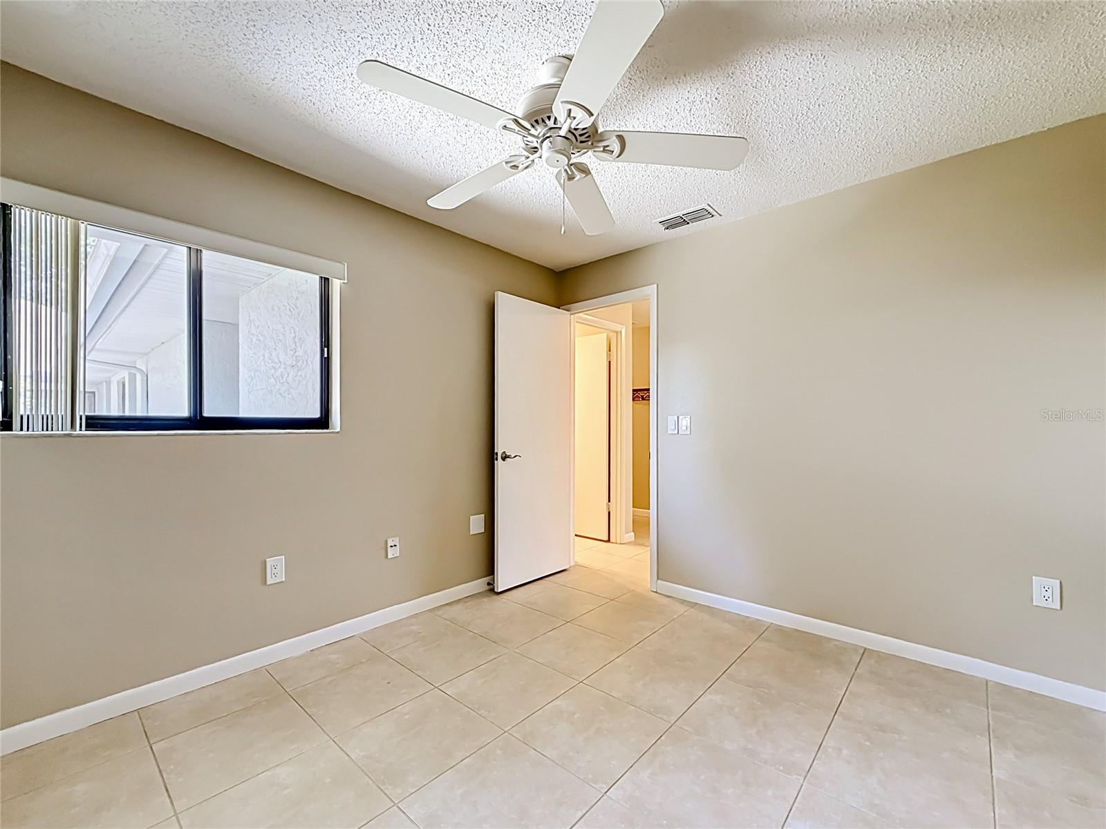 2733 COUNTRYSIDE BLVD #105, CLEARWATER, FL — photo 24