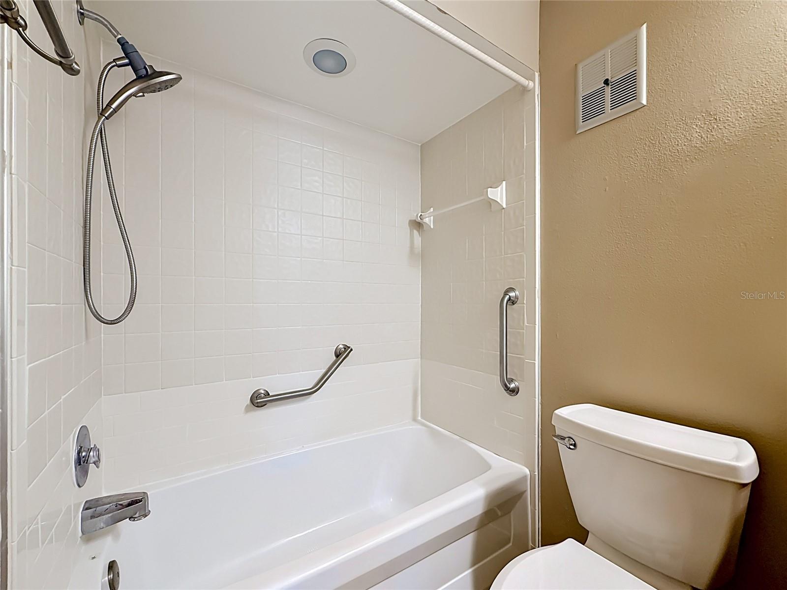2733 COUNTRYSIDE BLVD #105, CLEARWATER, FL — photo 28