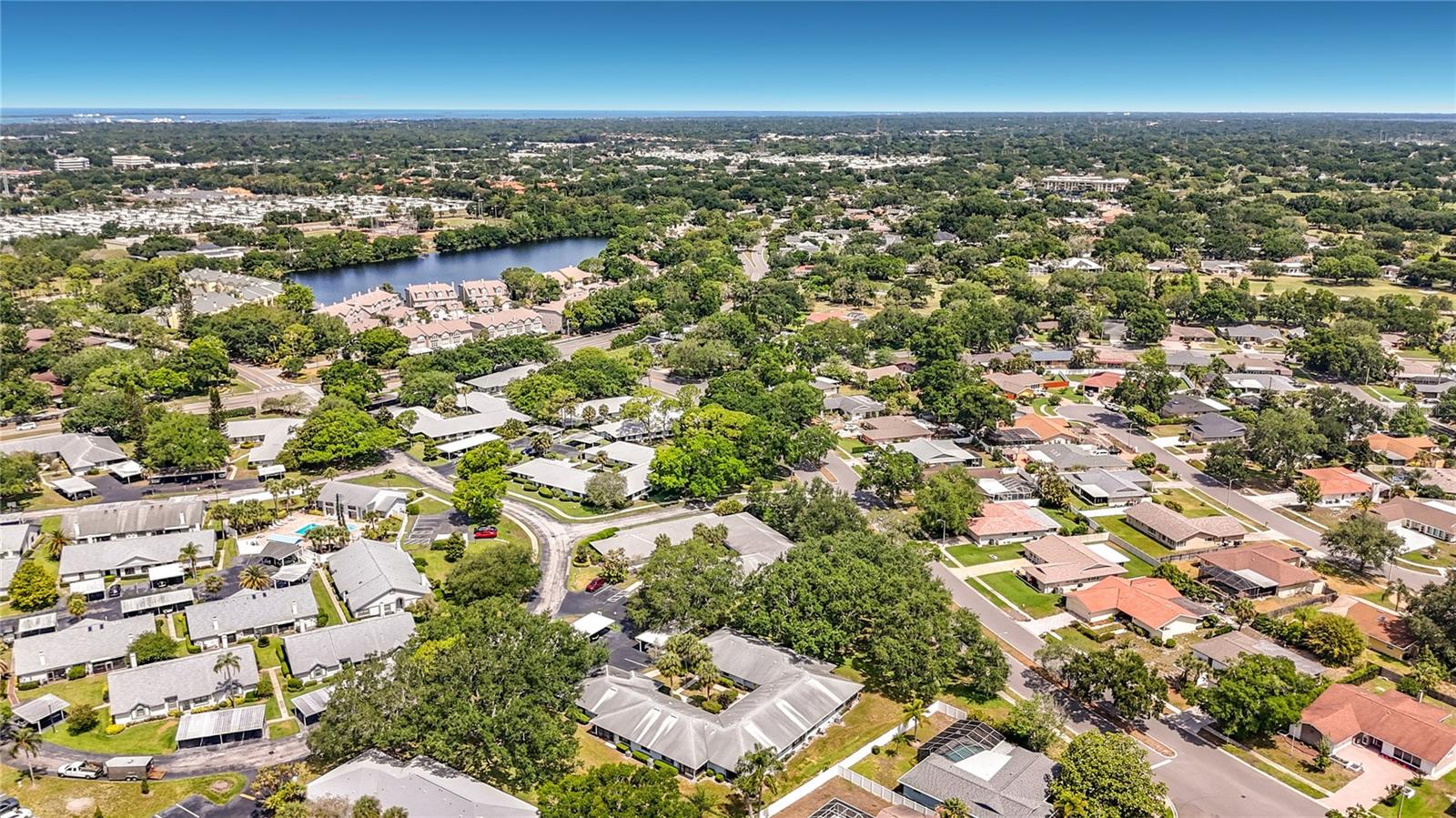 2733 COUNTRYSIDE BLVD #105, CLEARWATER, FL — photo 37