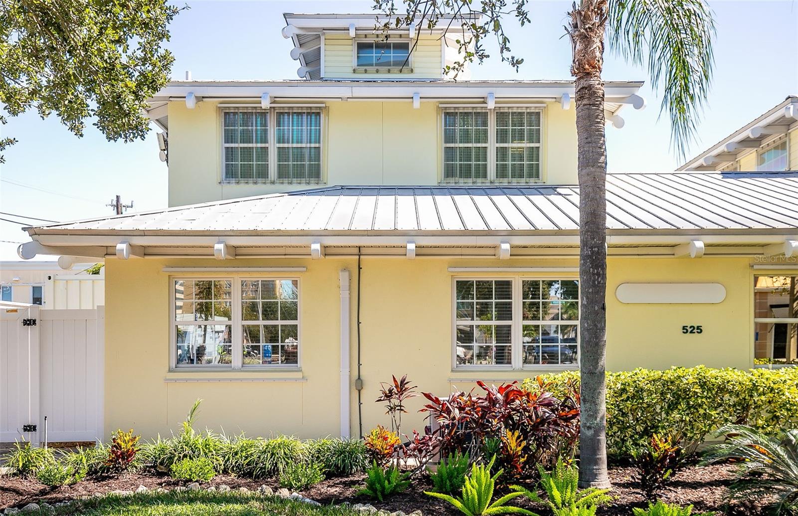 525 8TH ST W, BRADENTON, FL — photo 16