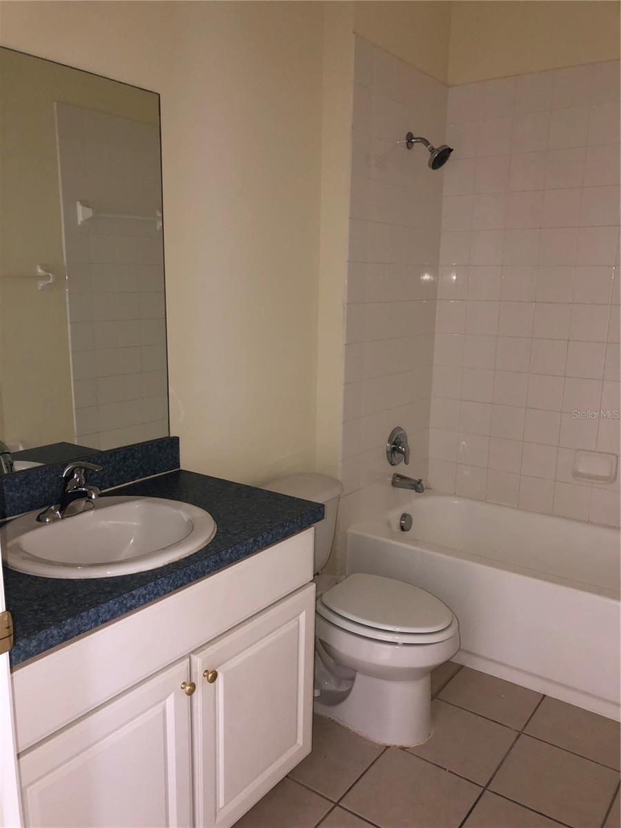 638 KENSINGTON DR, DAVENPORT, FL — photo 12