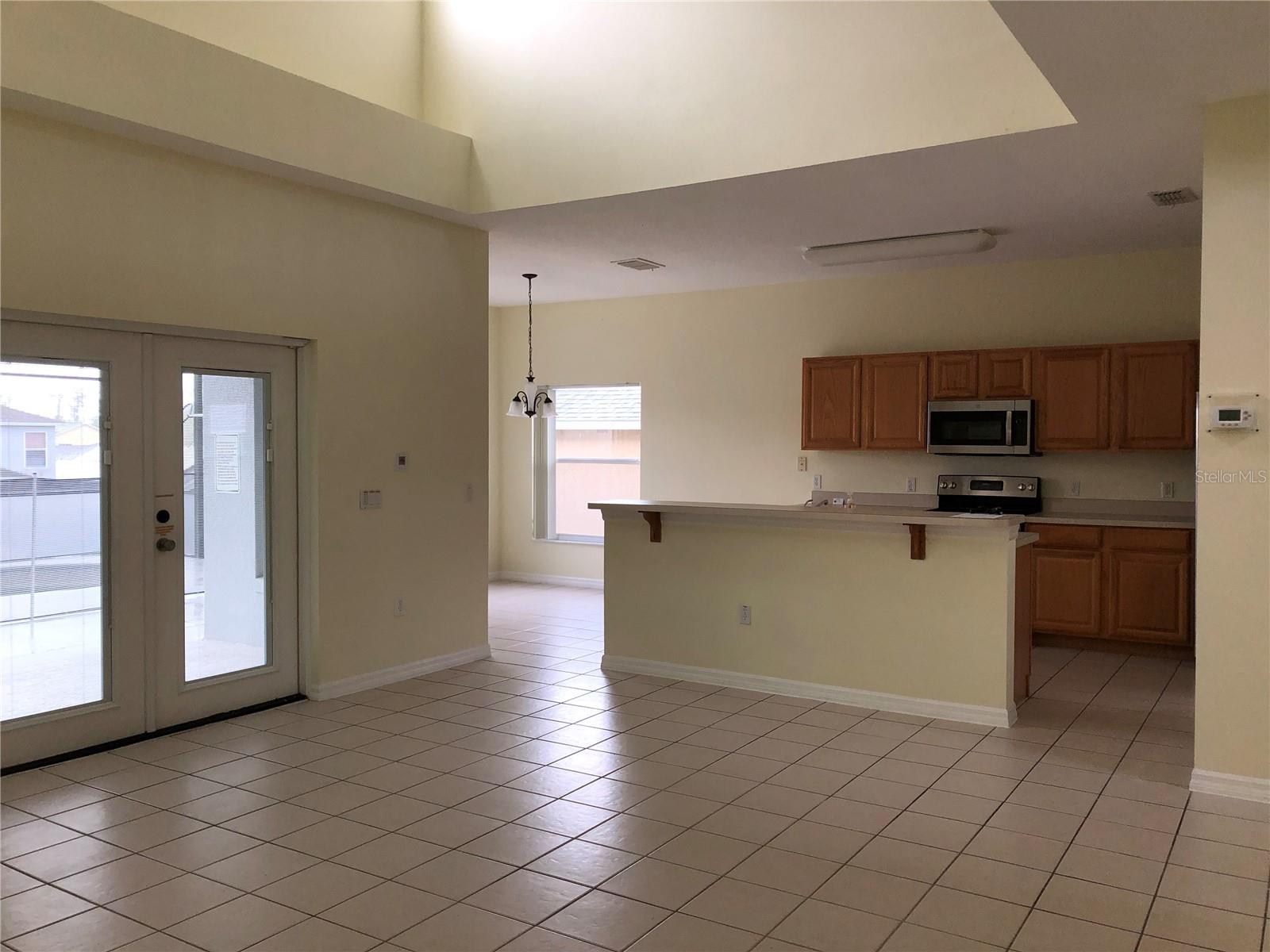 638 KENSINGTON DR, DAVENPORT, FL — photo 17