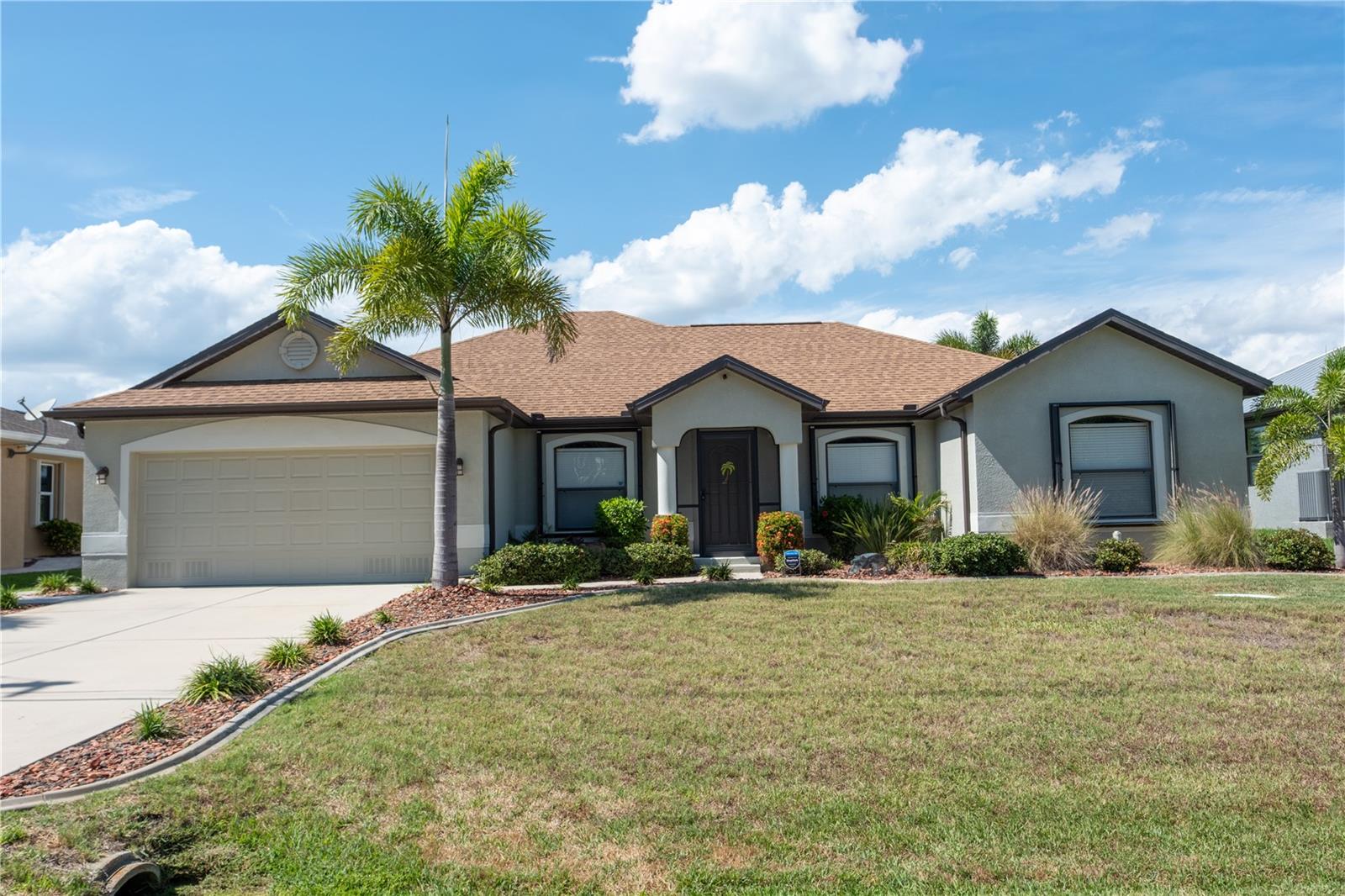 15648 MELPORT CIR, PORT CHARLOTTE, FL