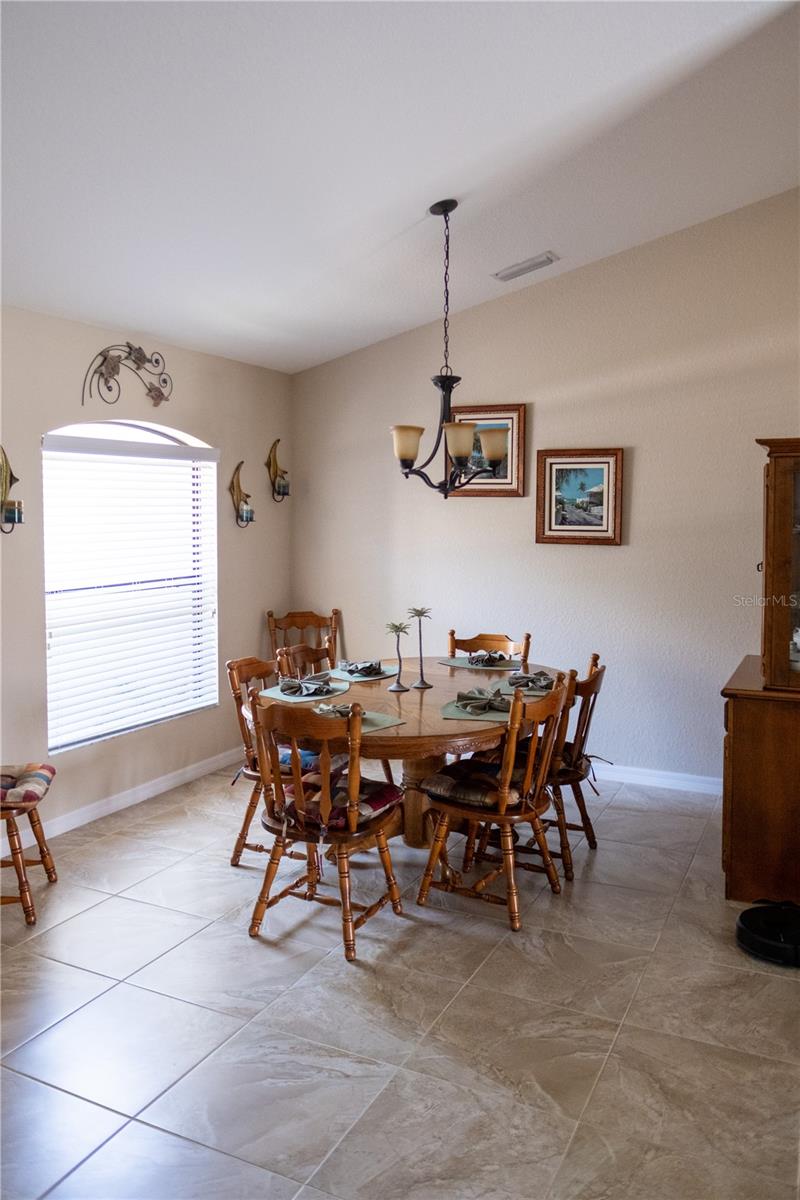 15648 MELPORT CIR, PORT CHARLOTTE, FL — photo 2