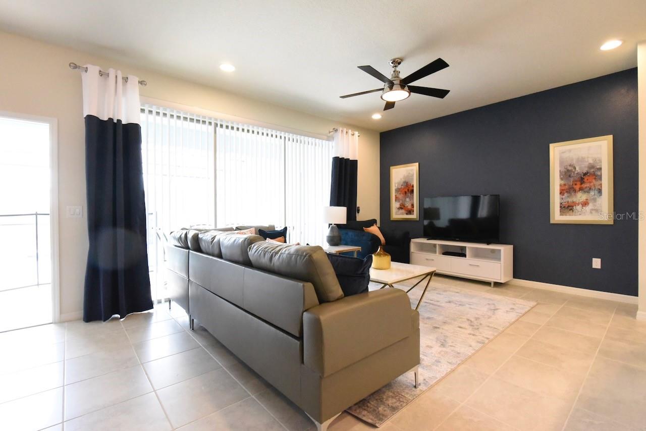 8942 SYDNEY AVE, KISSIMMEE, FL — photo 9