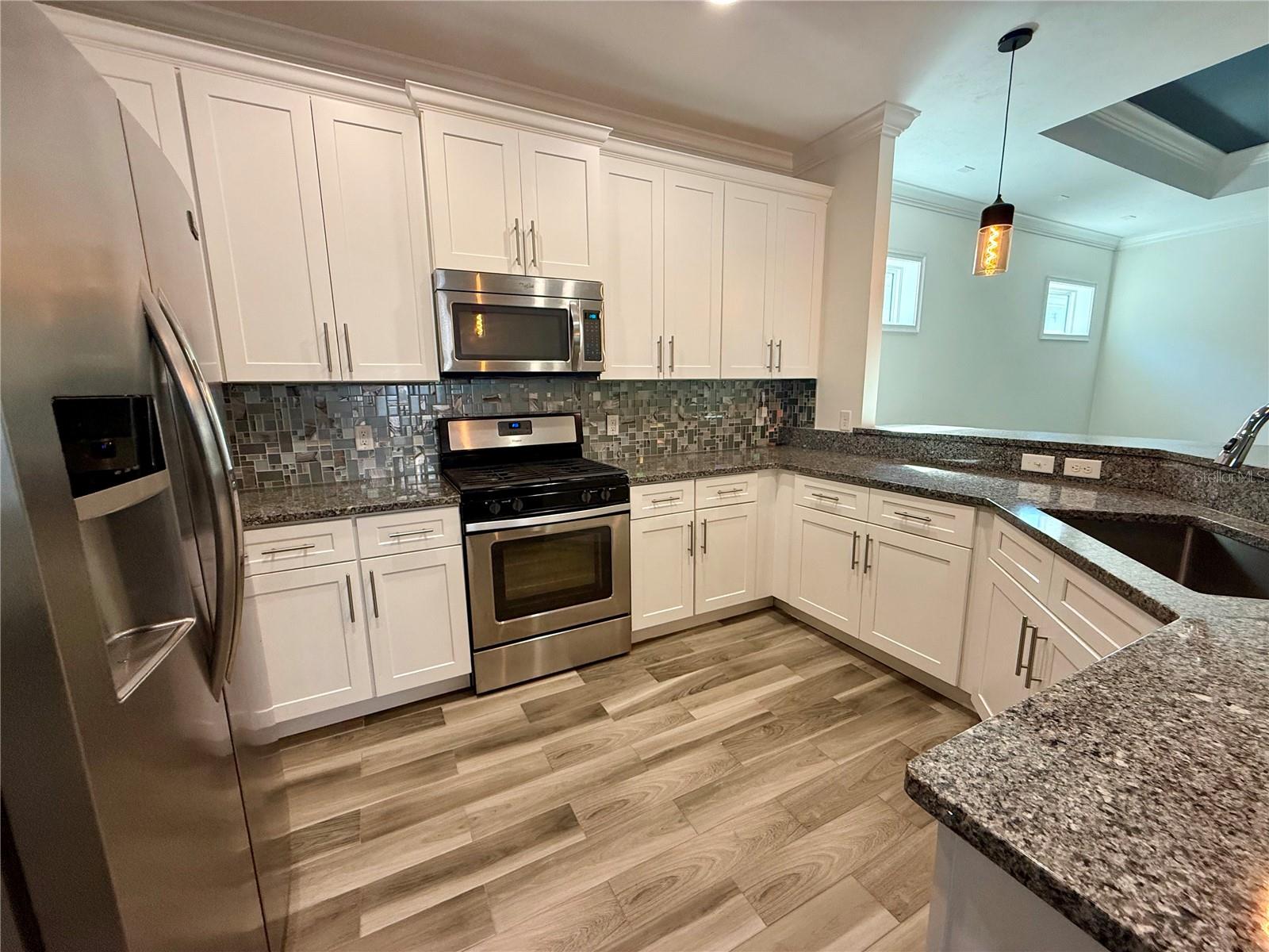 3635 NW 26TH ST, GAINESVILLE, FL — photo 6