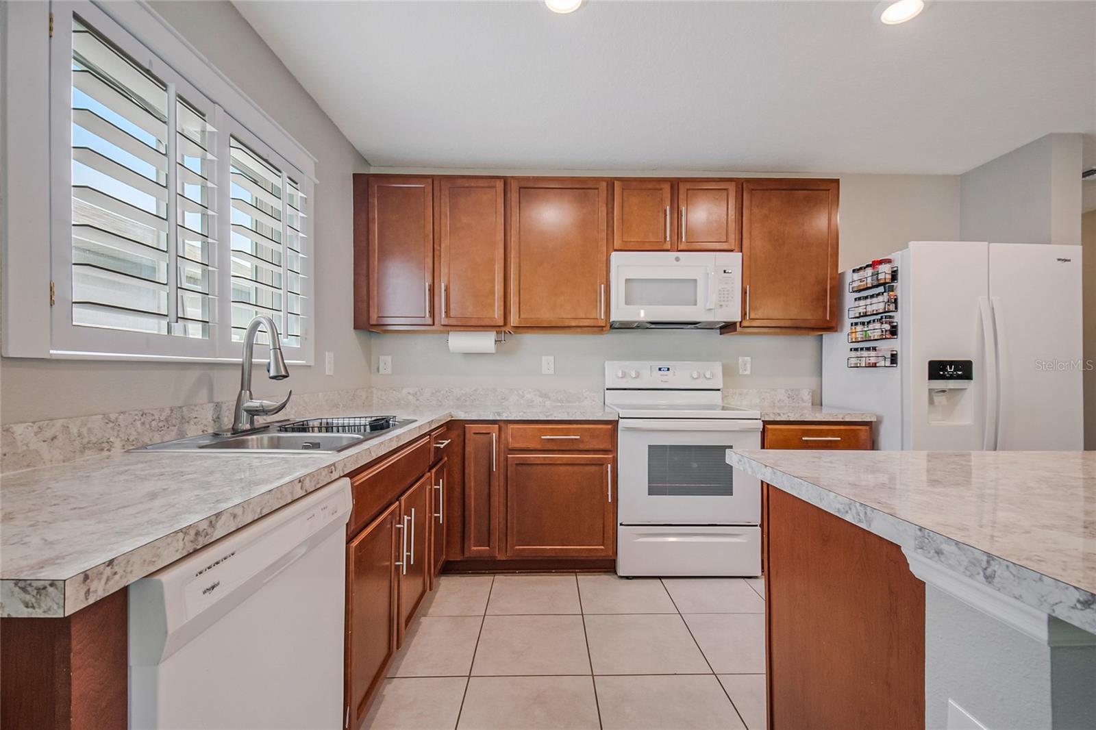 2865 MOSSHIRE CIR, ST CLOUD, FL — photo 24
