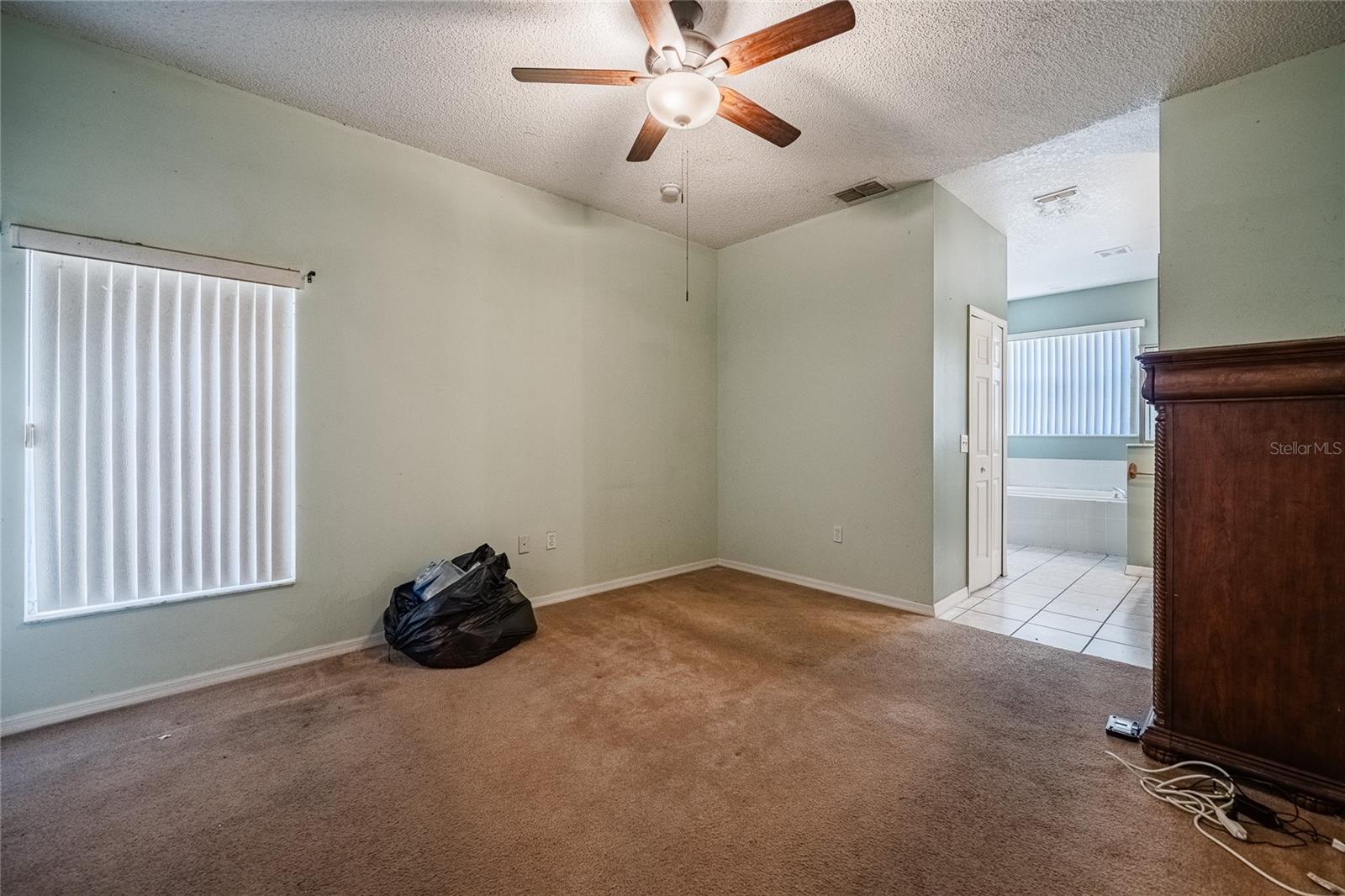 427 LARK CT, KISSIMMEE, FL — photo 18