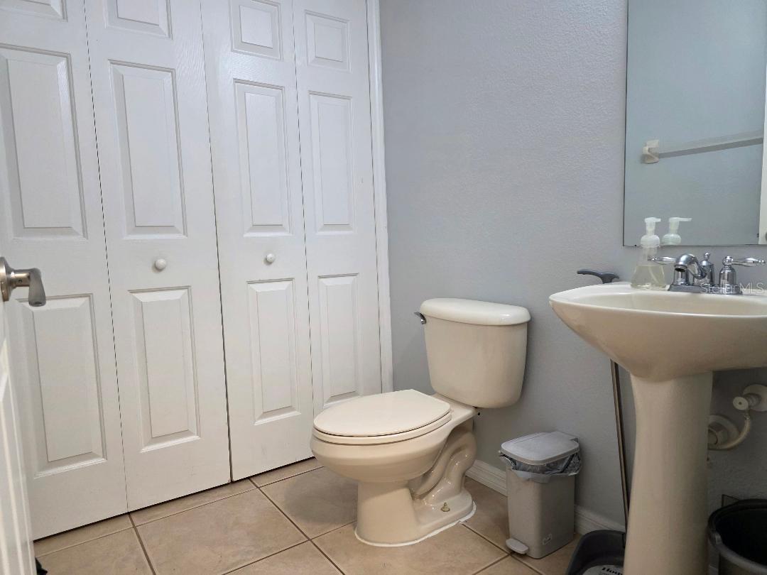 37613 AARALYN RD, ZEPHYRHILLS, FL — photo 12