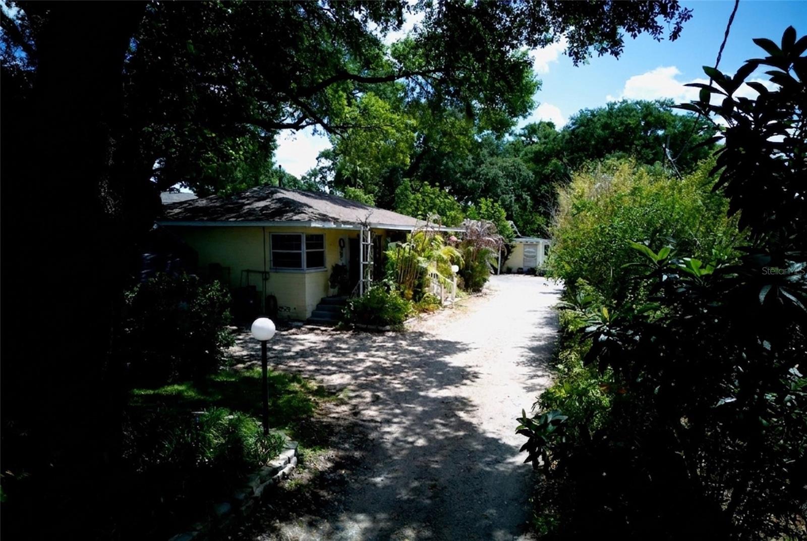 2119 S FERN CREEK AVE, ORLANDO, FL — photo 2