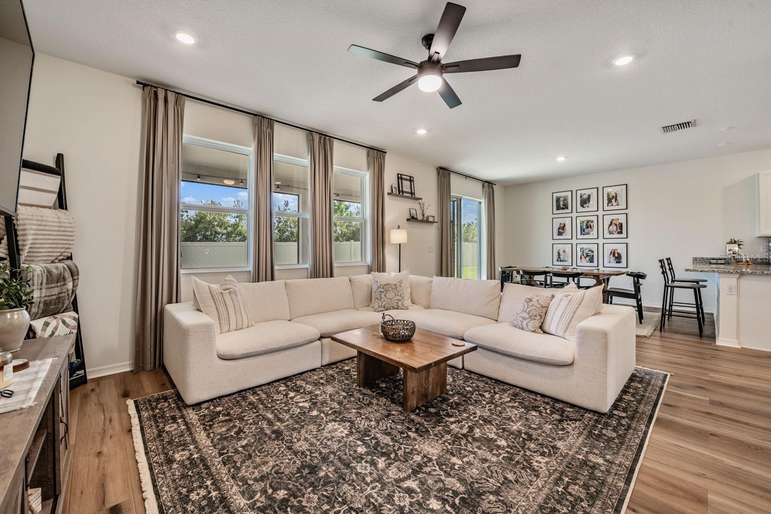 37668 YUKON DR, ZEPHYRHILLS, FL — photo 4